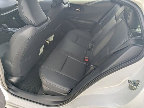 Used 2026 Toyota Prius Limited image 17