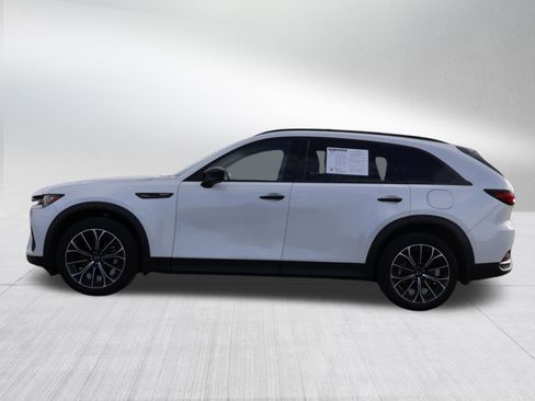 Certified 2025 MAZDA CX-70 Plug-In Hybrid w/ Premium Pkg image 4