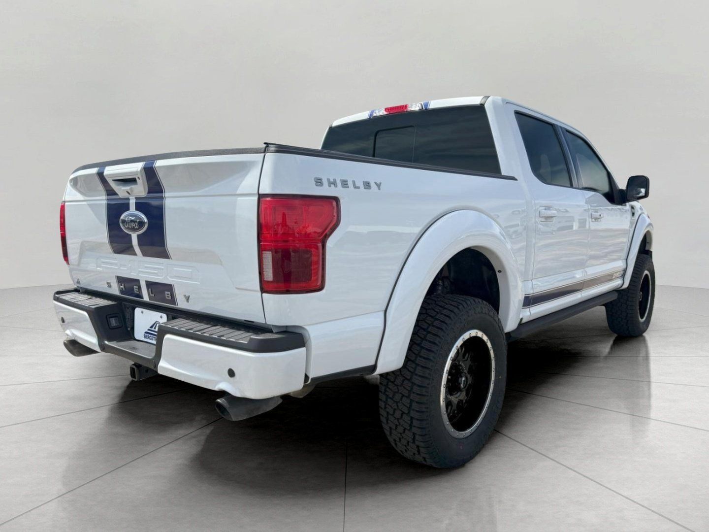 Used 2019 Ford F150 Lariat w/ Equipment Group 502A Luxury AWD/4WD image 32