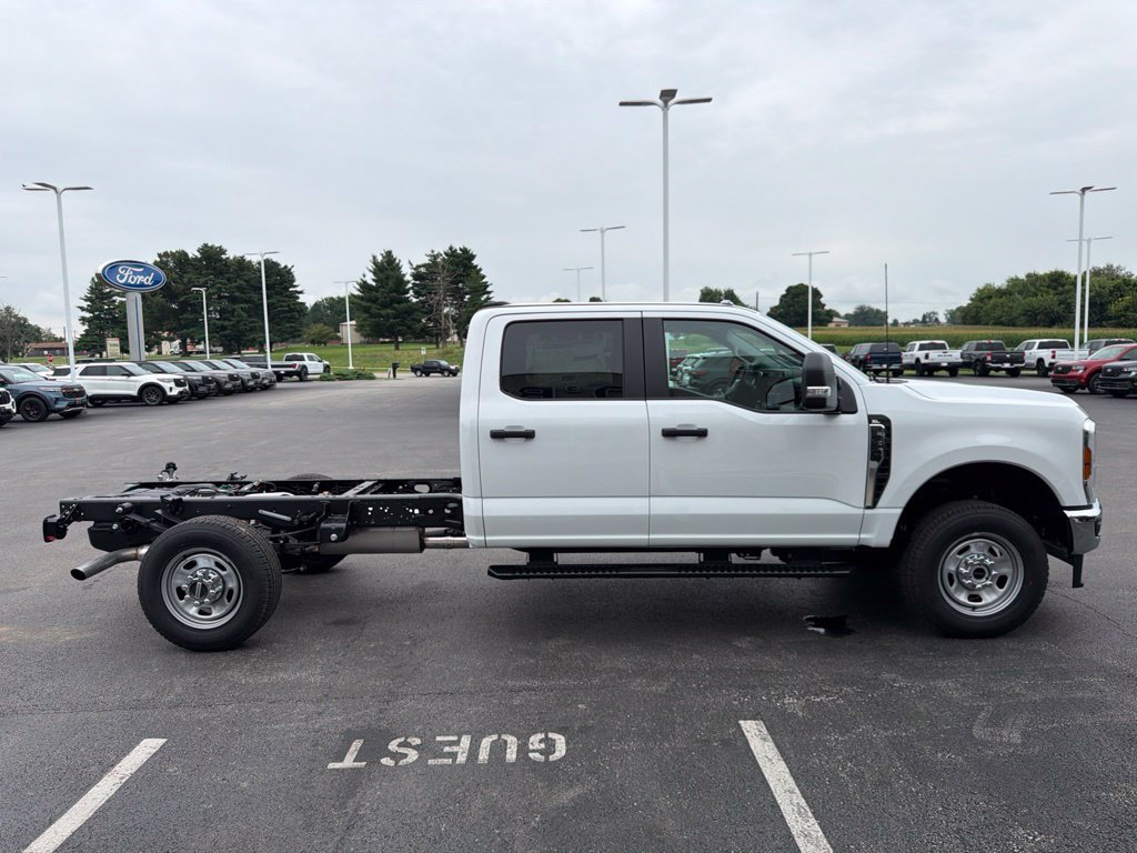 New 2026 Ford F350 XL w/ XL Chrome Package AWD/4WD image 6