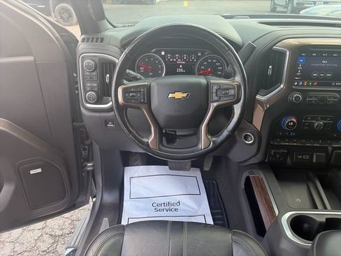 Used 2020 Chevrolet Silverado 1500 High Country w/ Technology Package AWD/4WD image 13