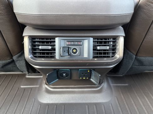 Used 2025 Ford F150 King Ranch w/ FX4 Off-Road Package AWD/4WD image 44