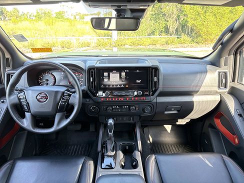 Used 2025 Nissan Frontier PRO-4X w/ Pro Premium Package AWD/4WD image 12