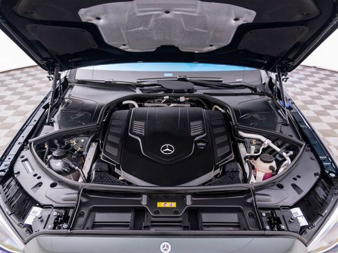 Used 2025 Mercedes-Benz S 580 4MATIC Sedan image 33