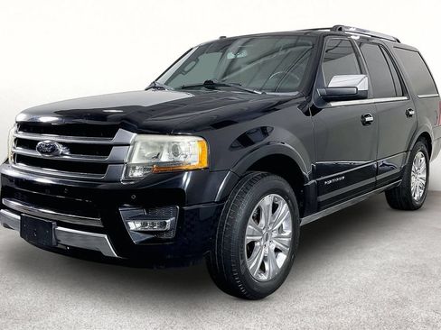 Used 2016 Ford Expedition Platinum RWD image 14