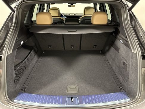 New 2026 Porsche Cayenne image 21