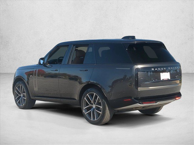 Used 2024 Land Rover Range Rover SE AWD/4WD image 7