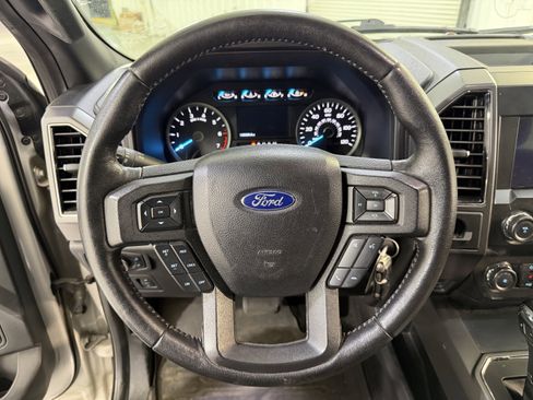 Used 2019 Ford F150 XLT w/ Equipment Group 302A Luxury image 15