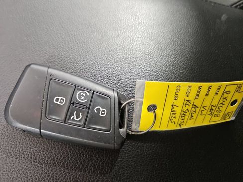Used 2019 Volkswagen Atlas SEL AWD/4WD image 30