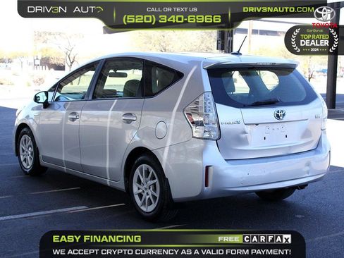 Used 2012 Toyota Prius V Three image 5