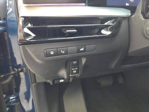 New 2026 Nissan Murano Platinum image 18