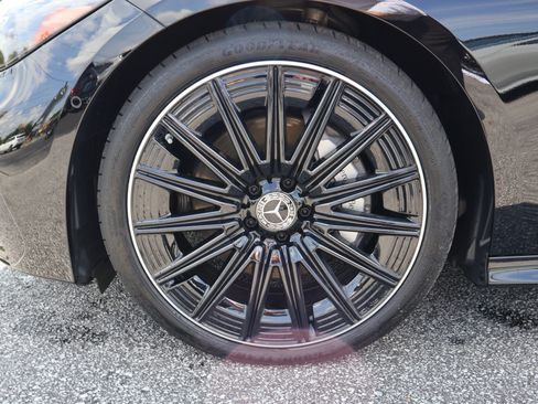 Used 2026 Mercedes-Benz CLE 300 4MATIC Coupe image 9