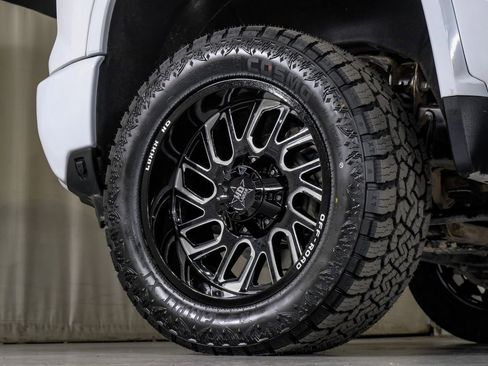 Used 2024 Chevrolet Silverado 2500 LT w/ Safety Package image 55