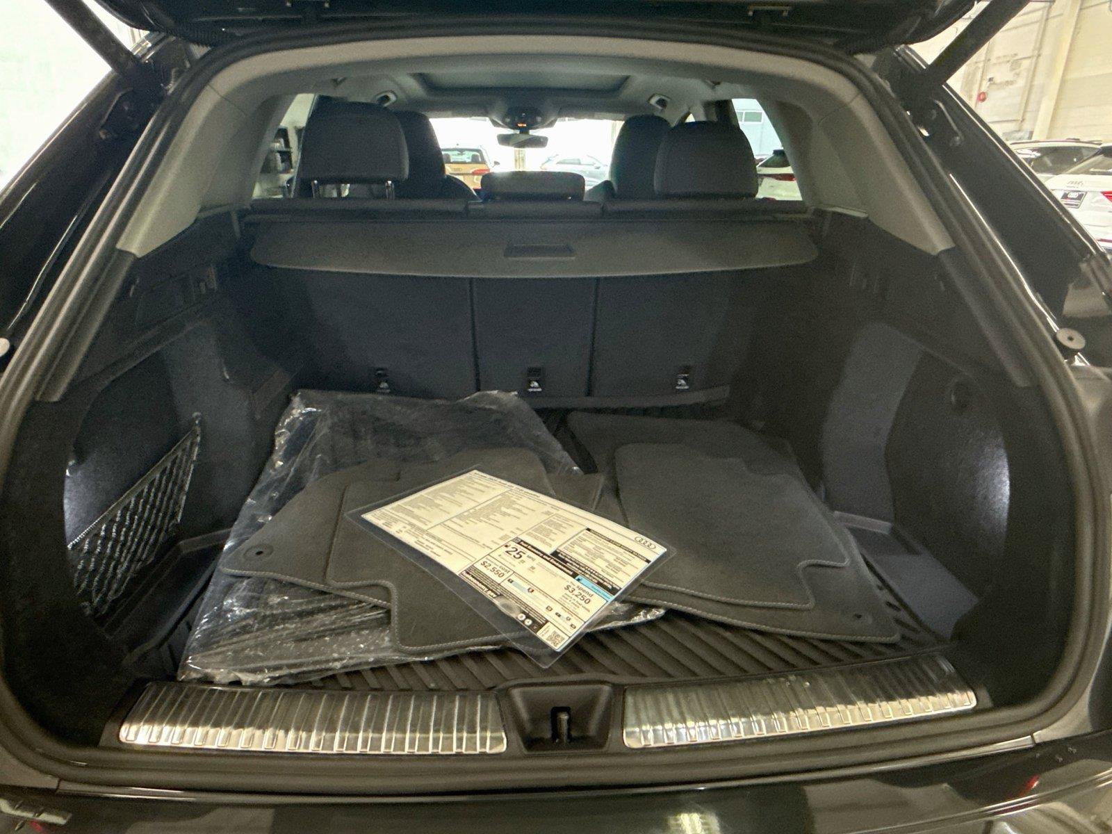 Certified 2025 Audi Q5 Premium Plus w/ Premium Plus AWD/4WD image 27