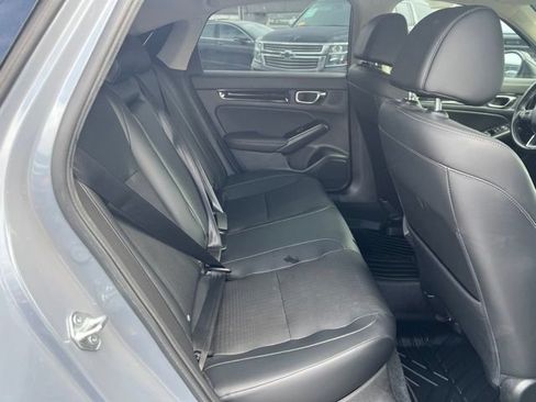 Used 2022 Honda Civic Touring image 7