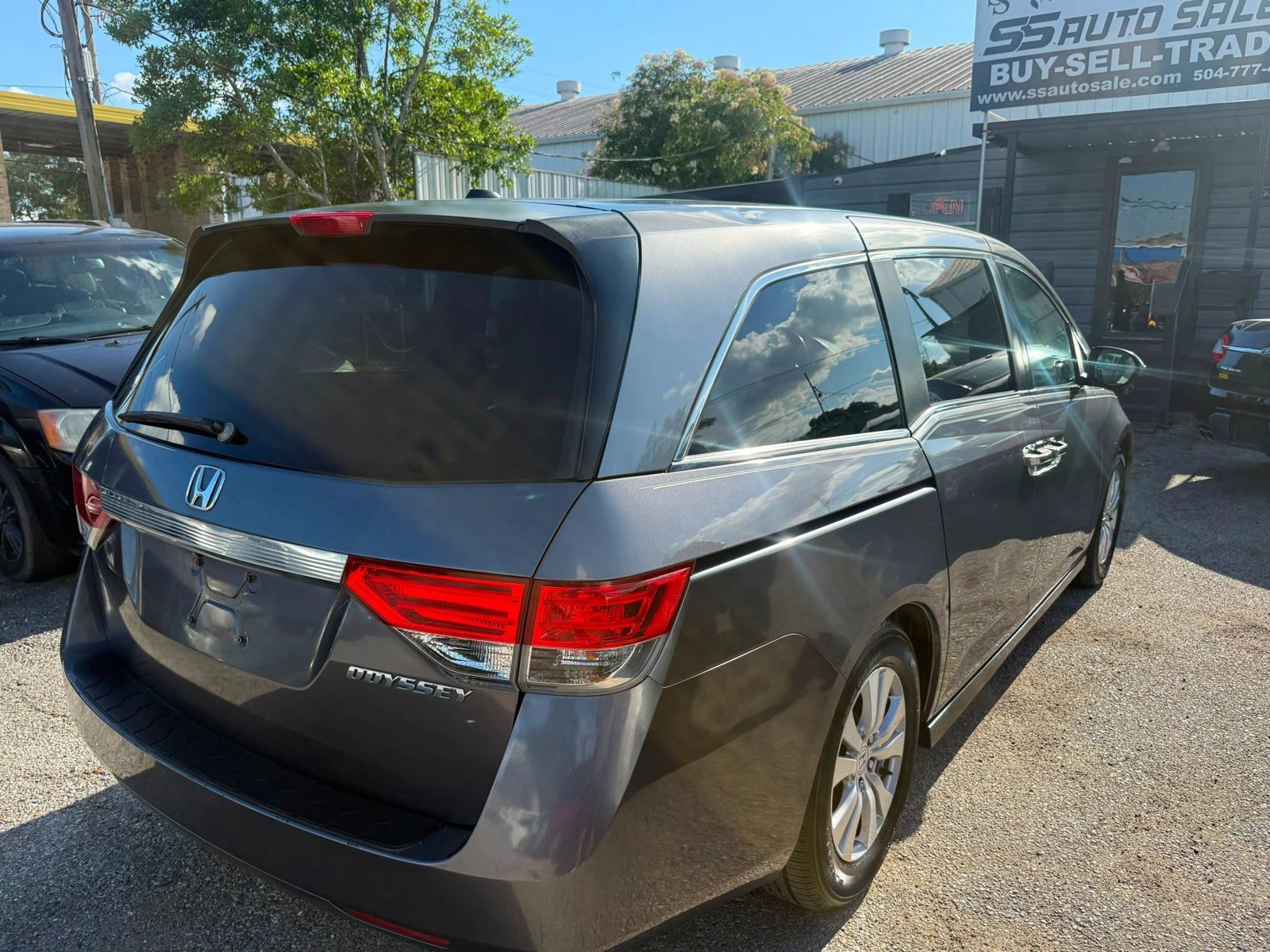 Used 2014 Honda Odyssey EX-L image 7