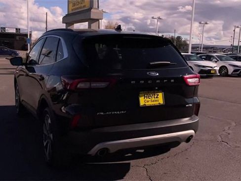 Used 2024 Ford Escape Platinum image 8