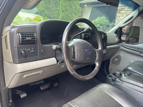 Used 2006 Ford F250 Lariat AWD/4WD image 10