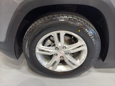 Used 2021 GMC Terrain SLE w/ Driver Convenience Package AWD/4WD image 9