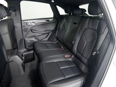New 2026 Porsche Macan S AWD/4WD image 34