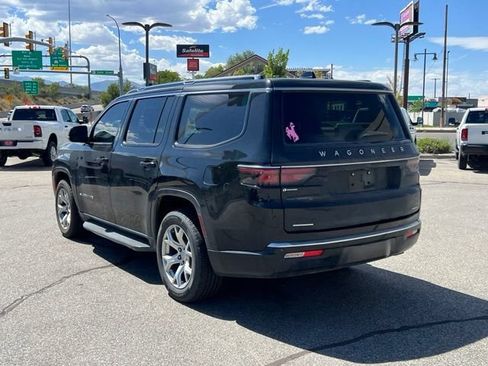 Used 2022 Jeep Wagoneer Series I w/ Premium Group I AWD/4WD image 5