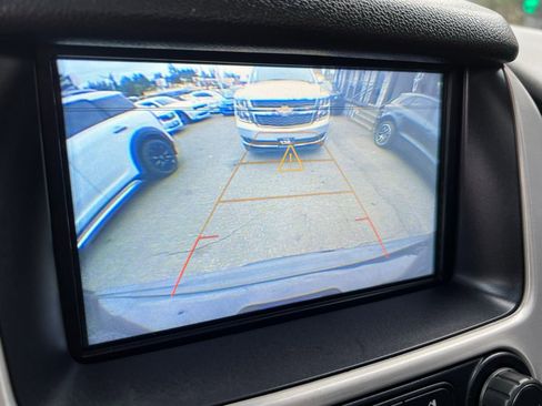 Used 2019 GMC Yukon SLT image 36