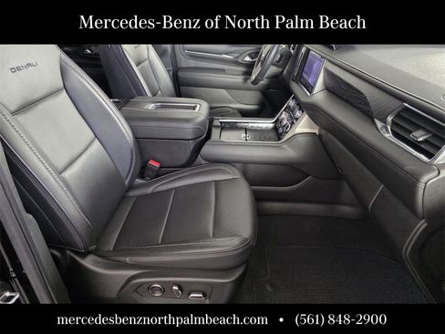 Used 2021 GMC Yukon XL Denali w/ Denali Ultimate Package image 32