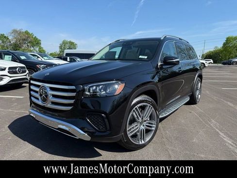New 2026 Mercedes-Benz GLS 450 4MATIC image 1