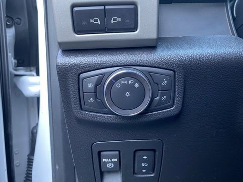 Used 2018 Ford F150 Lariat image 14