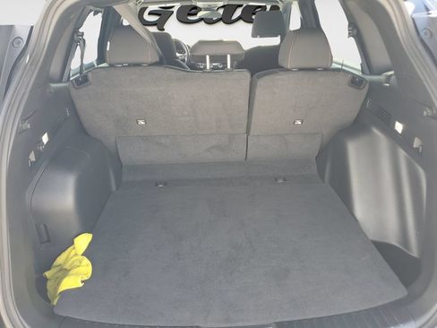 Used 2023 Honda CR-V Sport image 9