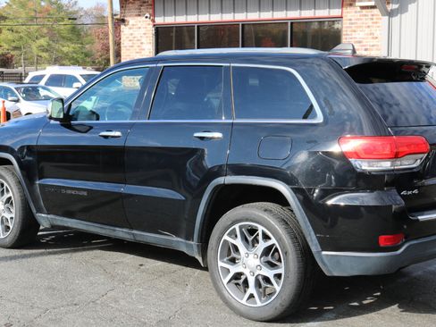 Used 2019 Jeep Grand Cherokee Limited image 6