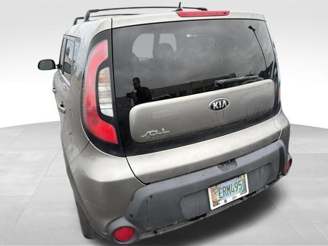 Used 2015 Kia Soul FWD image 16