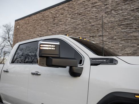 Used 2026 GMC Sierra 3500 Denali Ultimate image 27