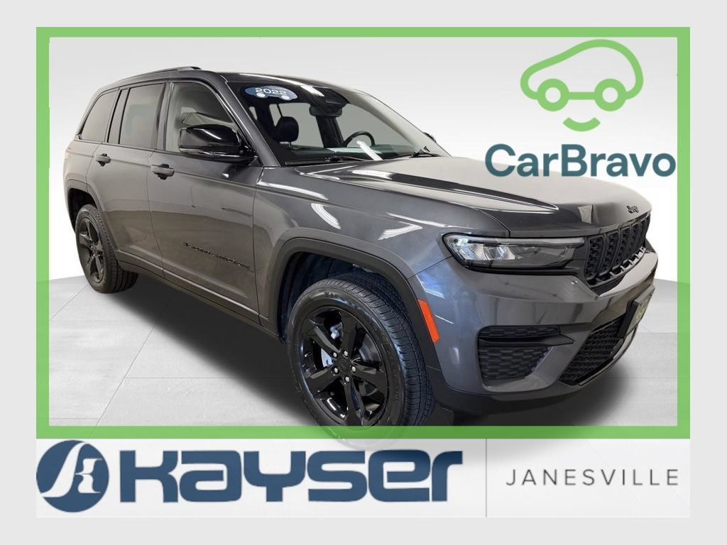 Used 2022 Jeep Grand Cherokee Altitude AWD/4WD image 1