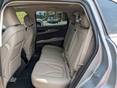 Certified 2023 Lincoln Nautilus Reserve w/ Equipment Group 201A image 16