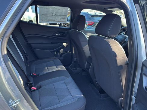 New 2026 Chevrolet Trax RS w/ Sunroof Package image 11