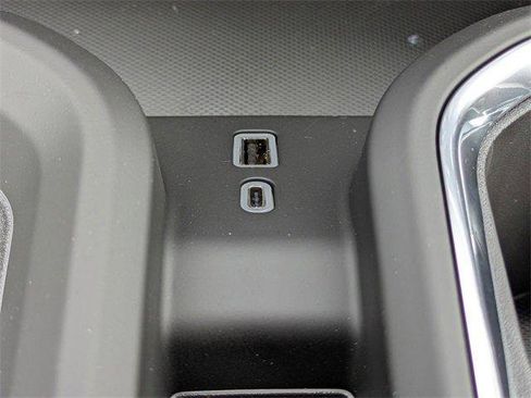 New 2025 GMC Sierra 2500 Denali w/ Denali Reserve Package image 39