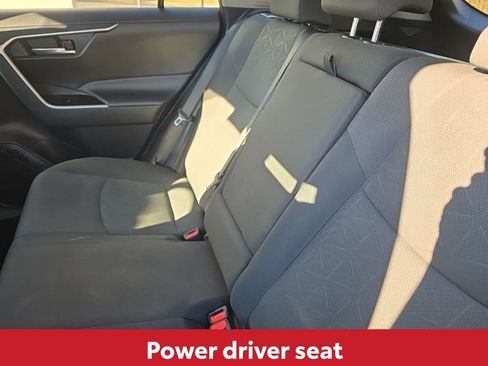 Used 2024 Toyota RAV4 XLE image 16