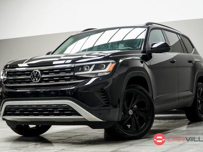 Used 2023 Volkswagen Atlas SE w/ Panoramic Sunroof Package