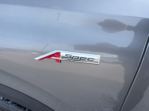 Used 2023 Acura MDX A-Spec image 9