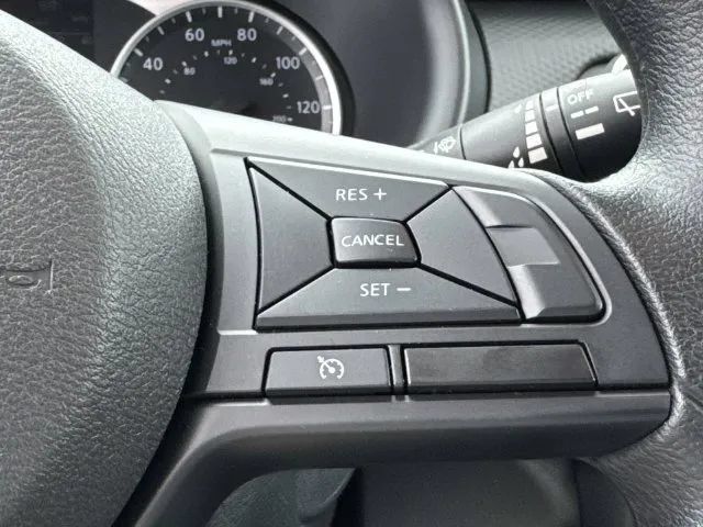 Certified 2025 Nissan Kicks Play S FWD image 32