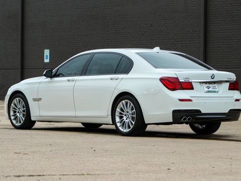 Used 2015 BMW 740Ld xDrive AWD/4WD image 7