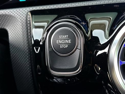 Certified 2026 Mercedes-Benz CLA 250 image 27