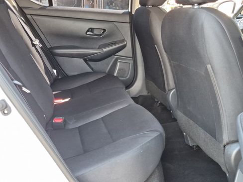 Used 2024 Nissan Sentra S FWD image 23