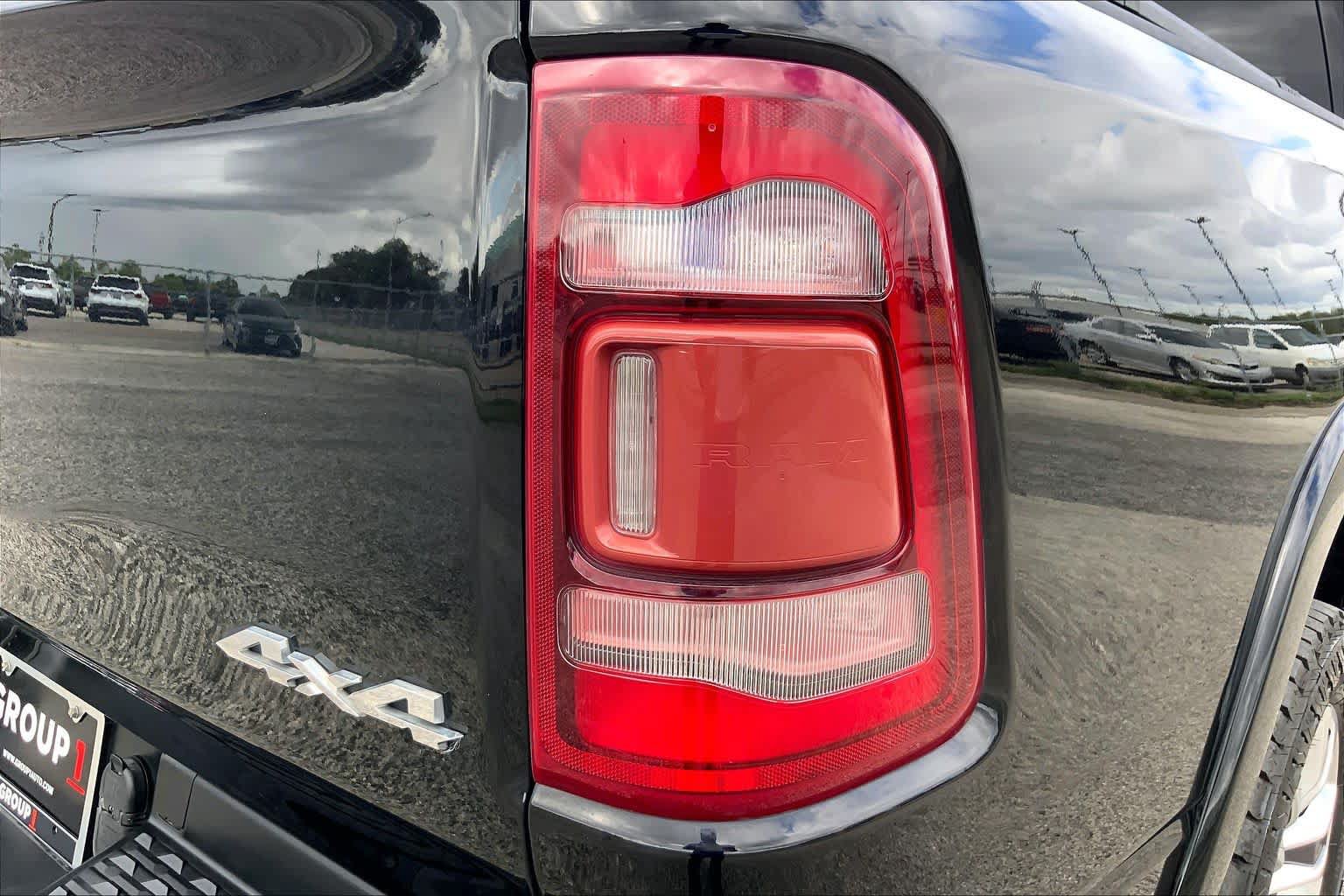 Used 2022 RAM 1500 Limited w/ Body Color Bumper Group AWD/4WD image 10