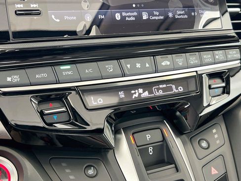 New 2026 Honda Odyssey EX-L image 9