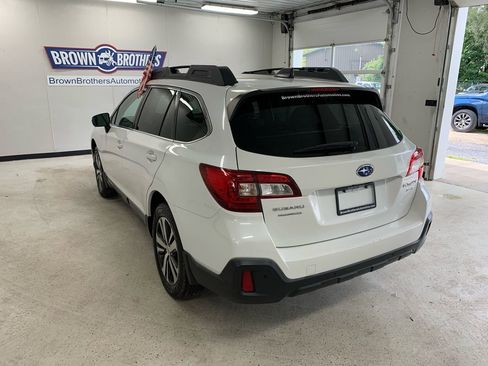 Used 2019 Subaru Outback 3.6R Limited image 5