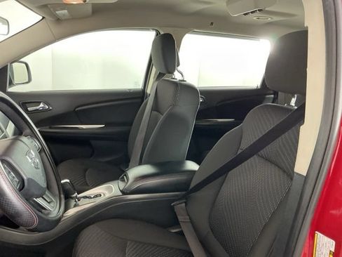 Used 2015 Dodge Journey American Value Package w/ Flexible Seating Group FWD image 13