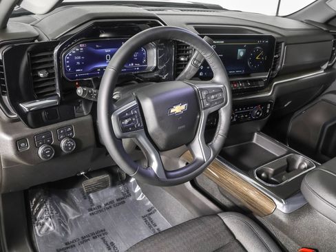 Used 2024 Chevrolet Silverado 2500 LT w/ All Star Edition AWD/4WD image 4