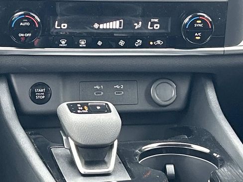 New 2026 Nissan Rogue SV AWD/4WD image 26